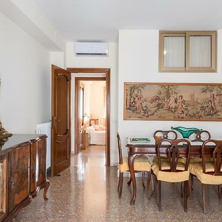 Hortis Apartment, 5 Persone, 2 Camere, Balcone, Metro C E Tram Per Il Centro Roma Exterior foto